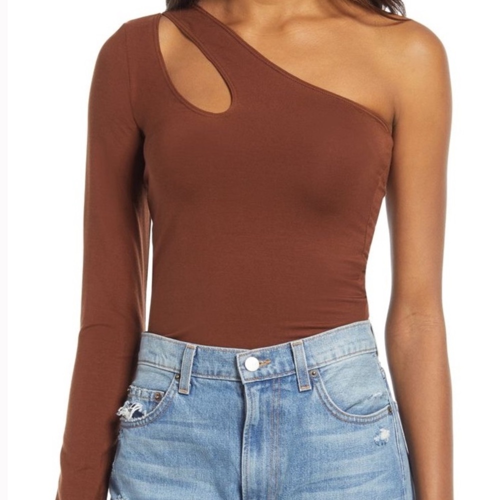Reformation One Shoulder Asymmetrical Long Sleeve Brown Fitted Top